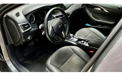 Infiniti Q30 QX30 2.2D 16V TURBO 4x4 64000km - автомобили, коли, обяви за нови и употребявани 7