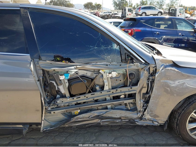 Infiniti Q50 3.0L V-6 DI, DOHC, VVT, TURBO, 300HP Rear Wheel Drive - автомобили, коли, обяви за нови и употребявани 5