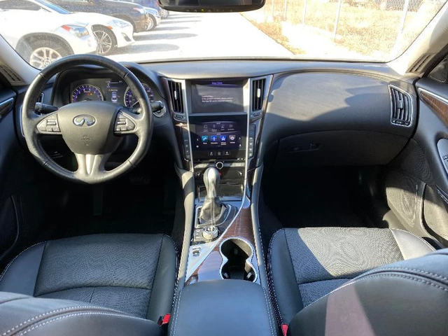 Infiniti Q50 3.5 Hybrid Premium - автомобили, коли, обяви за нови и употребявани 8