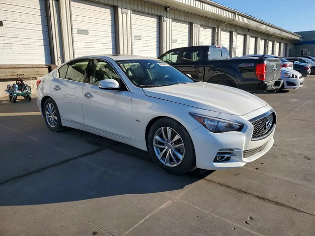 Infiniti Q50 3.0T PREMIUM - автомобили, коли, обяви за нови и употребявани 3