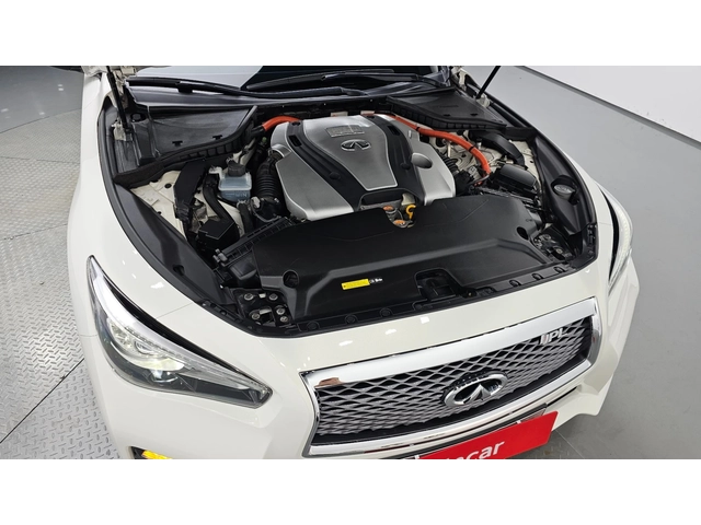 Infiniti Q50 V6 Hybrid Essence - автомобили, коли, обяви за нови и употребявани 2