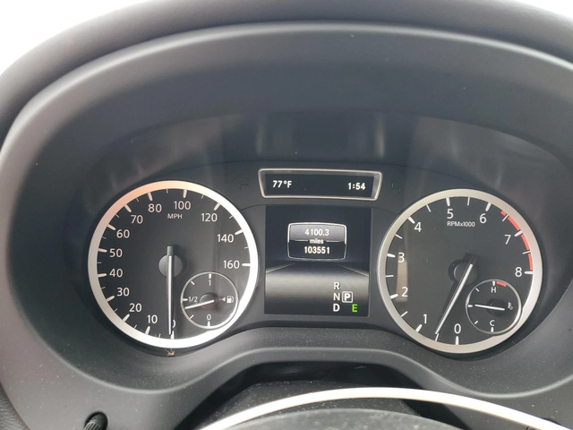 Infiniti QX30 - автомобили, коли, обяви за нови и употребявани 8