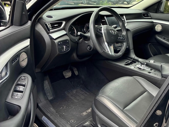 Infiniti QX50 CARFAX - автомобили, коли, обяви за нови и употребявани 6