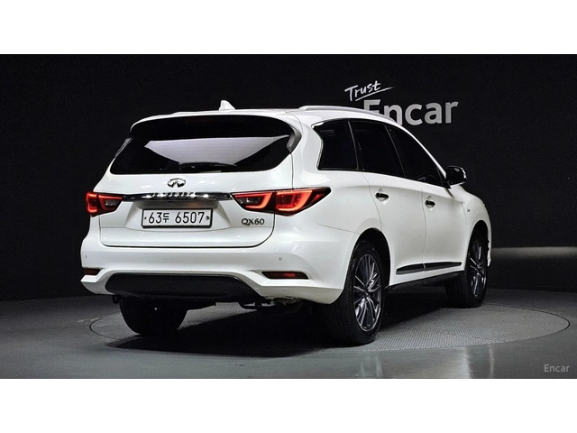 Infiniti QX60 3.5 AWD* КОЖА* ОБДУХВ* ПАНО - автомобили, коли, обяви за нови и употребявани 1