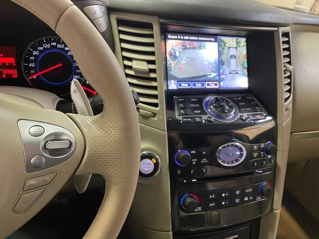 Infiniti QX70 FX 3.0dS AWD Premium AUTOMATIC - автомобили, коли, обяви за нови и употребявани 12