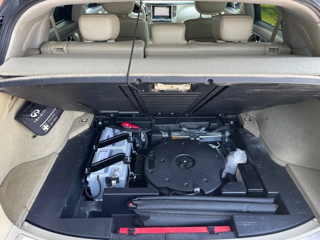 Infiniti QX70 FX 3.0dS AWD Premium AUTOMATIC - автомобили, коли, обяви за нови и употребявани 14