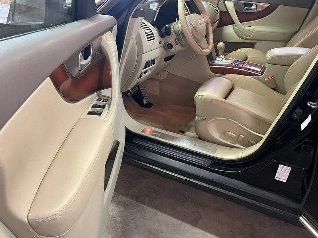 Infiniti QX70 FX 3.0dS AWD Premium AUTOMATIC - автомобили, коли, обяви за нови и употребявани 15