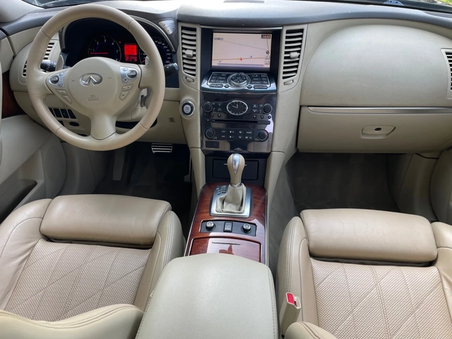Infiniti QX70 FX 3.0dS AWD Premium AUTOMATIC - автомобили, коли, обяви за нови и употребявани 9