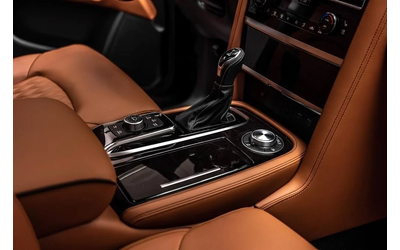 Infiniti QX80 PLATINUM - автомобили, коли, обяви за нови и употребявани 9