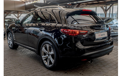 infinity-fx30-sd-distronik-lane-assist-kamera-360-obduhvane - 5