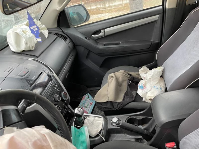 Isuzu D-max 2.5TDi 163к.с. на части - автомобили, коли, обяви за нови и употребявани 6