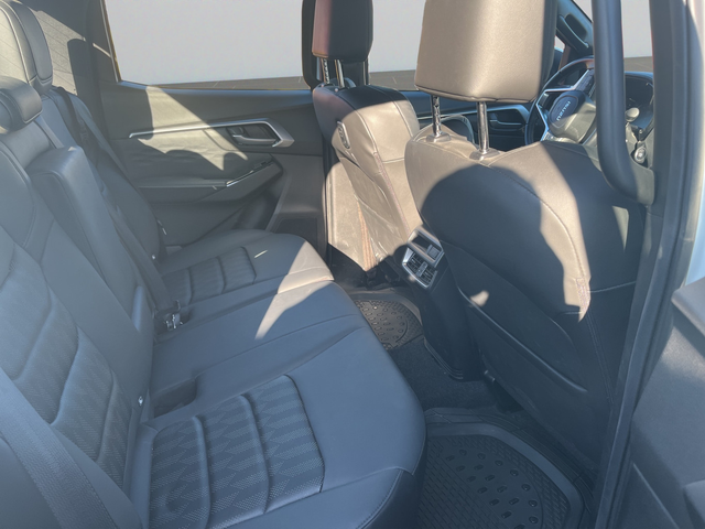 Isuzu D MAX - автомобили, коли, обяви за нови и употребявани 9