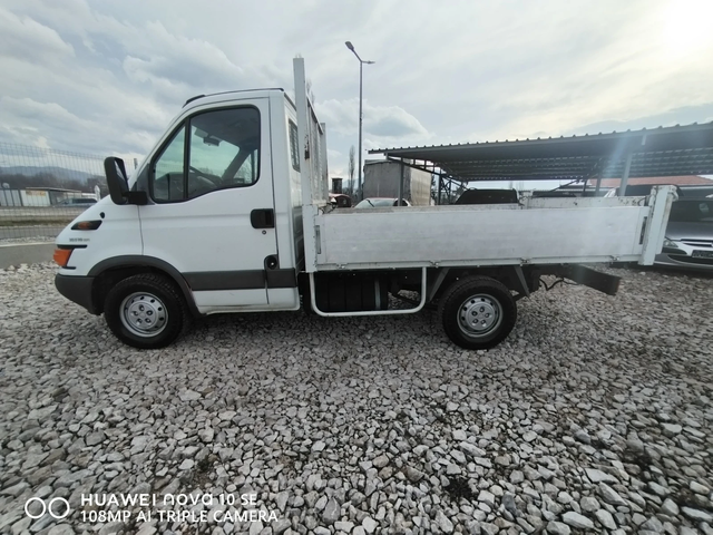 Iveco 35 2.3 35/S - автомобили, коли, обяви за нови и употребявани 2