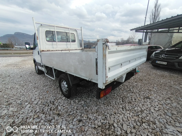 Iveco 35 2.3 35/S - автомобили, коли, обяви за нови и употребявани 3