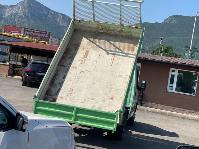 Iveco 35c11 2.8TDi Самосвал - автомобили, коли, обяви за нови и употребявани 2