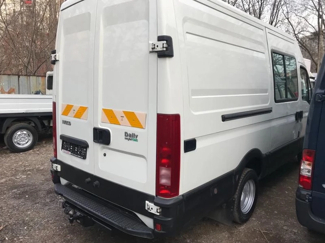 Iveco 35c11 МЕТАН - автомобили, коли, обяви за нови и употребявани 4