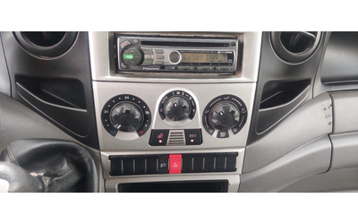 Iveco 35c13 2.3 jtd клима макси - автомобили, коли, обяви за нови и употребявани 11