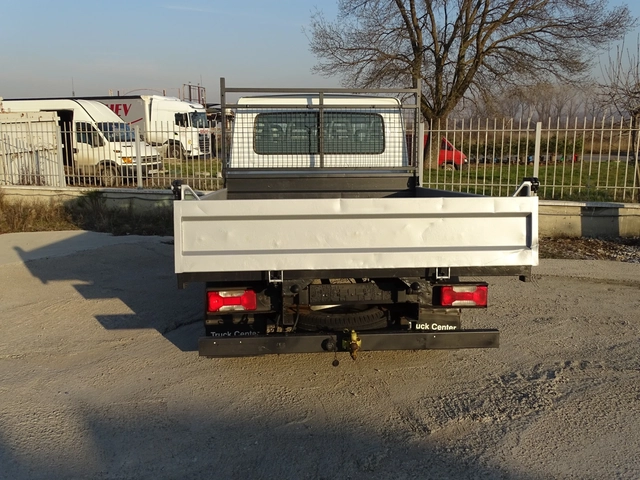 Iveco 35c13 КАТ. * Б* 7-места * КЛИМАТИК* - автомобили, коли, обяви за нови и употребявани 9