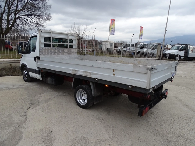 Iveco 35c13 КАТ. * Б* ВНОС ОТ ШВЕЙЦАРИЯ * - автомобили, коли, обяви за нови и употребявани 3