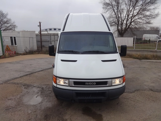 Iveco 35c13 35C13  КАТ. * Б* - автомобили, коли, обяви за нови и употребявани 1