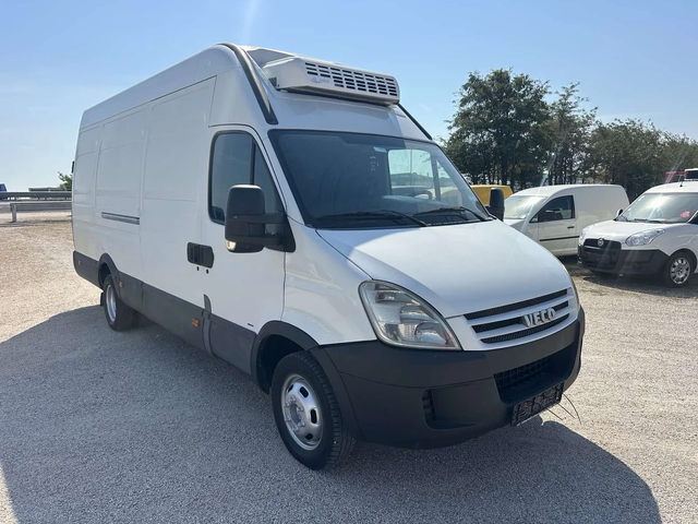 Iveco 35c15 Хладилен - автомобили, коли, обяви за нови и употребявани 1
