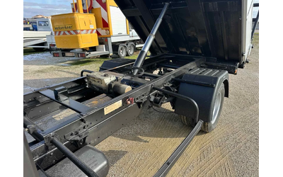 Iveco 35c15 Самосвал задно разтоварване - автомобили, коли, обяви за нови и употребявани 6