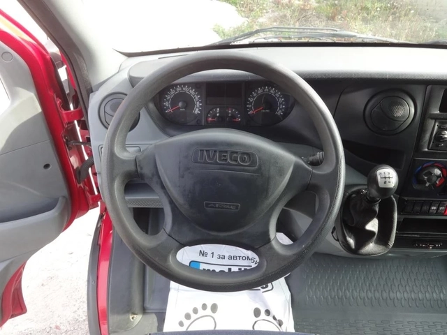 Iveco 35c15 3.0HPI  КАТ. * Б* 7-места - автомобили, коли, обяви за нови и употребявани 9