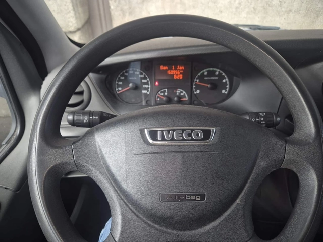 Iveco 35c15 * * * ХЛАДИЛЕН -30  С БОРД * * * - автомобили, коли, обяви за нови и употребявани 4