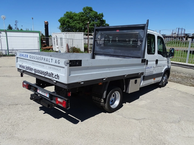 Iveco 35c15 3.0HPI  КАТ. * Б* 7-места * * * КЛИМАТИК* * * - автомобили, коли, обяви за нови и употребявани 3