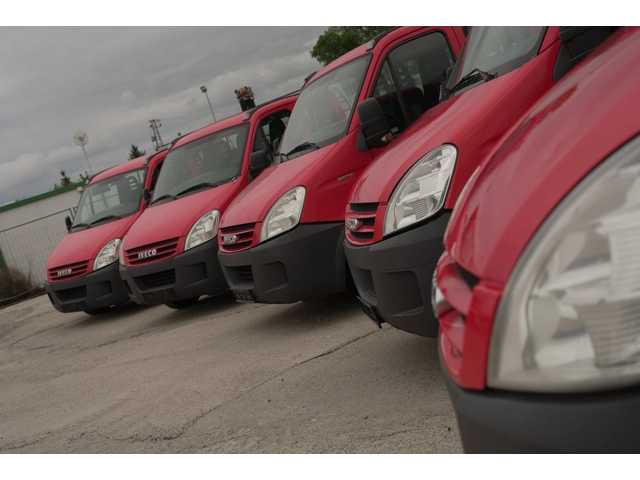 Iveco 35c15 3.0HPI  КАТ. * Б* 7-места * * * НАЛИЧНИ 2 БРОЯ * * - автомобили, коли, обяви за нови и употребявани 3