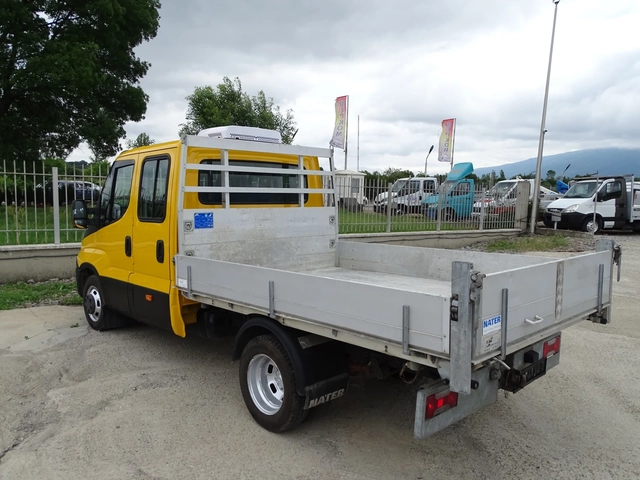 Iveco 35c17 3.0HPI * 7-места* ГОРЕН КЛИМАТИК НА КАБИНАТА - автомобили, коли, обяви за нови и употребявани 9