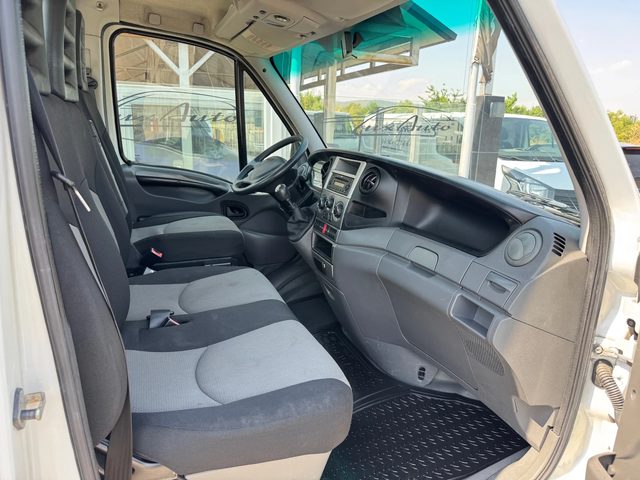 Iveco 35c18 СПЕЦИАЛЕН#КЛИМАТИК#ВЪЗГЛАВНИЦИ#ДВОЙНА ГУМА - автомобили, коли, обяви за нови и употребявани 9