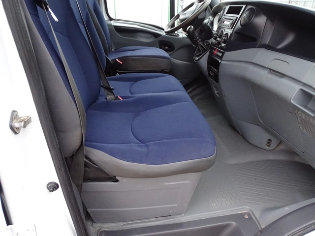 Iveco 35c18 3.0HPI  КАТ. * Б* 7-места * * ШЕРКОМ * 166 833 км - автомобили, коли, обяви за нови и употребявани 12