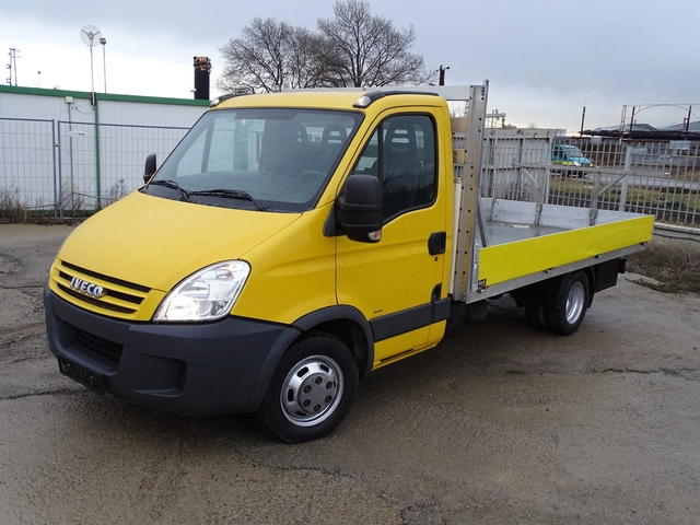 Iveco 35c18 * * * 4, 10 м КАРОСЕРИЯ* * * - автомобили, коли, обяви за нови и употребявани 2
