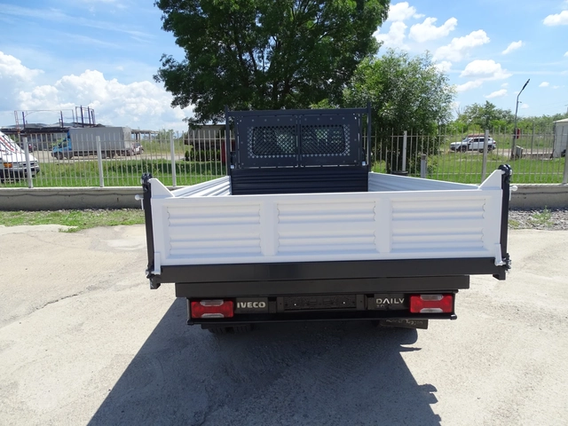 Iveco 35c18 3.0HPI  КАТ. * Б* ТРИСТРАНЕН САМОСВАЛ* * - автомобили, коли, обяви за нови и употребявани 10