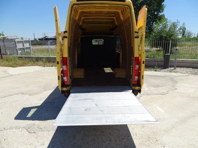Iveco 35c18 3.0HPI  КАТ. * Б* - автомобили, коли, обяви за нови и употребявани 7