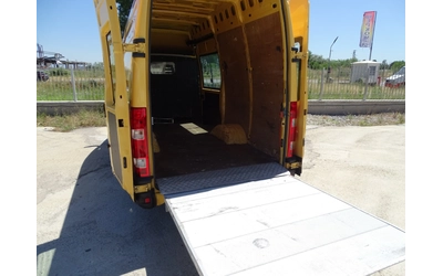 Iveco 35c18 3.0HPI  КАТ. * Б* - автомобили, коли, обяви за нови и употребявани 8