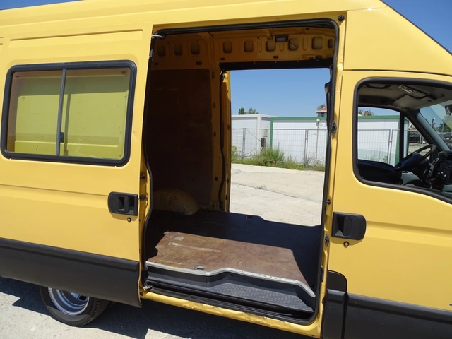 Iveco 35c18 3.0HPI  КАТ. * Б* - автомобили, коли, обяви за нови и употребявани 9