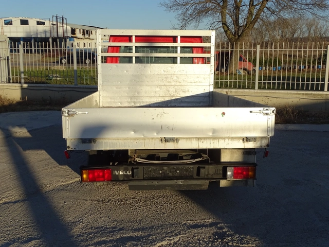 Iveco 35s11 * * * МЕТАН* * * /ШВЕЙЦАРИЯ/ - автомобили, коли, обяви за нови и употребявани 4