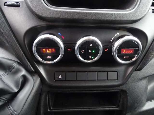 Iveco 35s15 3.0HPI  КАТ. * Б* * КЛИМАТРОНИК* * - автомобили, коли, обяви за нови и употребявани 11
