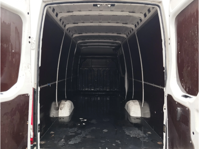 Iveco 35S18 3.0D Камера - автомобили, коли, обяви за нови и употребявани 11