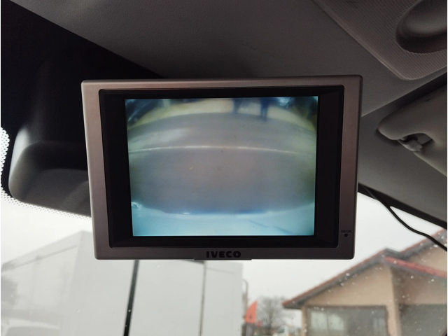 Iveco 35S18 3.0D Камера - автомобили, коли, обяви за нови и употребявани 9