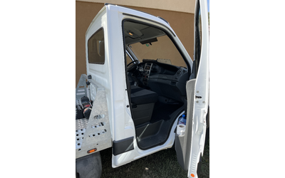 Iveco 35S18 35 S18 - автомобили, коли, обяви за нови и употребявани 6