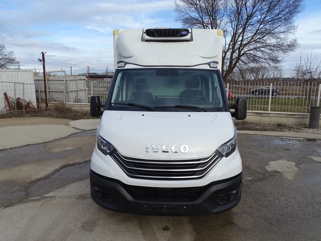 Iveco 35S18 ХЛАДИЛЕН* КЛИМАТРОНИК* НАЛИЧНИ 2 БРОЯ* * ШЕРКОМ - автомобили, коли, обяви за нови и употребявани 1