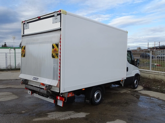 Iveco 35S18 ХЛАДИЛЕН* КЛИМАТРОНИК* НАЛИЧНИ 2 БРОЯ* * ШЕРКОМ - автомобили, коли, обяви за нови и употребявани 3