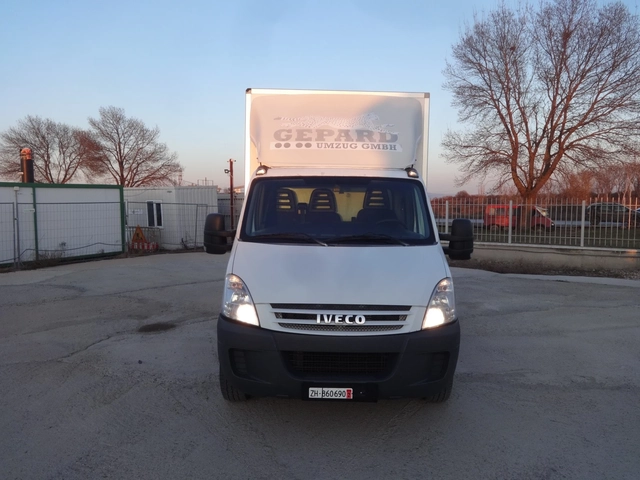 Iveco 35S18 3.0HPI  КАТ. * Б* КЛИМАТИК - автомобили, коли, обяви за нови и употребявани 1