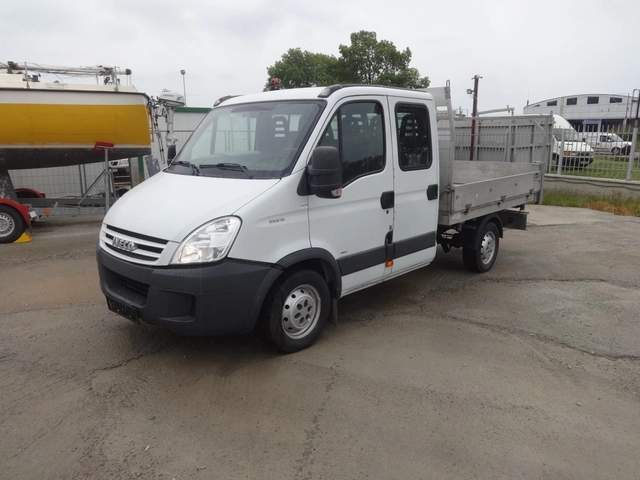 Iveco 35S18 3.0HPI  КАТ. * Б* 7-места - автомобили, коли, обяви за нови и употребявани 3