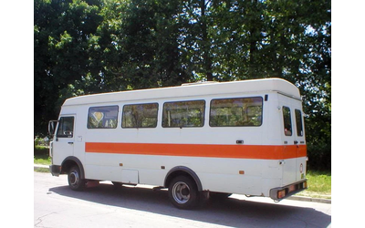 Iveco 60-11 АВТОБУС - автомобили, коли, обяви за нови и употребявани 6