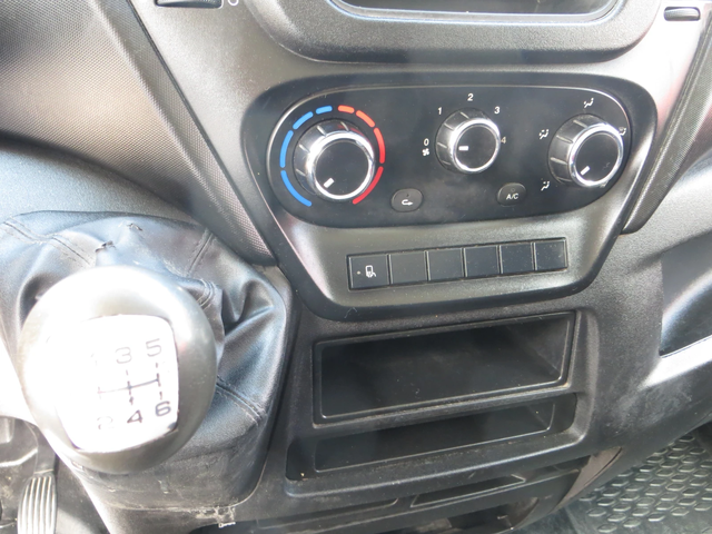 Iveco Daily 35S14N МЕТАН - автомобили, коли, обяви за нови и употребявани 8