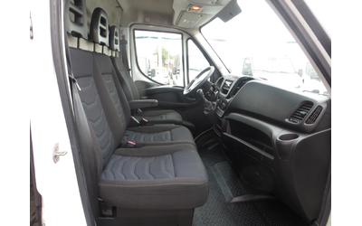 Iveco Daily 50C35 МАКСИ 18 куб. м. обем на товарното помещение - автомобили, коли, обяви за нови и употребявани 9